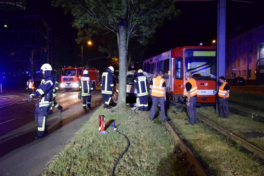 VU PKW Strab Koeln Niehl Amsterdamerstr Friedrich Karlstr P145.JPG - Miklos Laubert